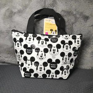 Mickey Mouse insulated lunch tote bag with a zipper